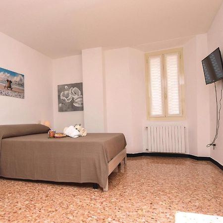 Amazing Apartment In Albenga With Wifi 外观 照片